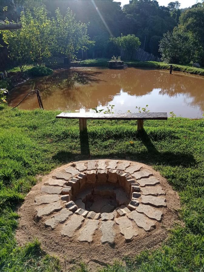 Chacara Recanto Das Pedras Para 8 Pessoas Serra Negra  Extérieur photo